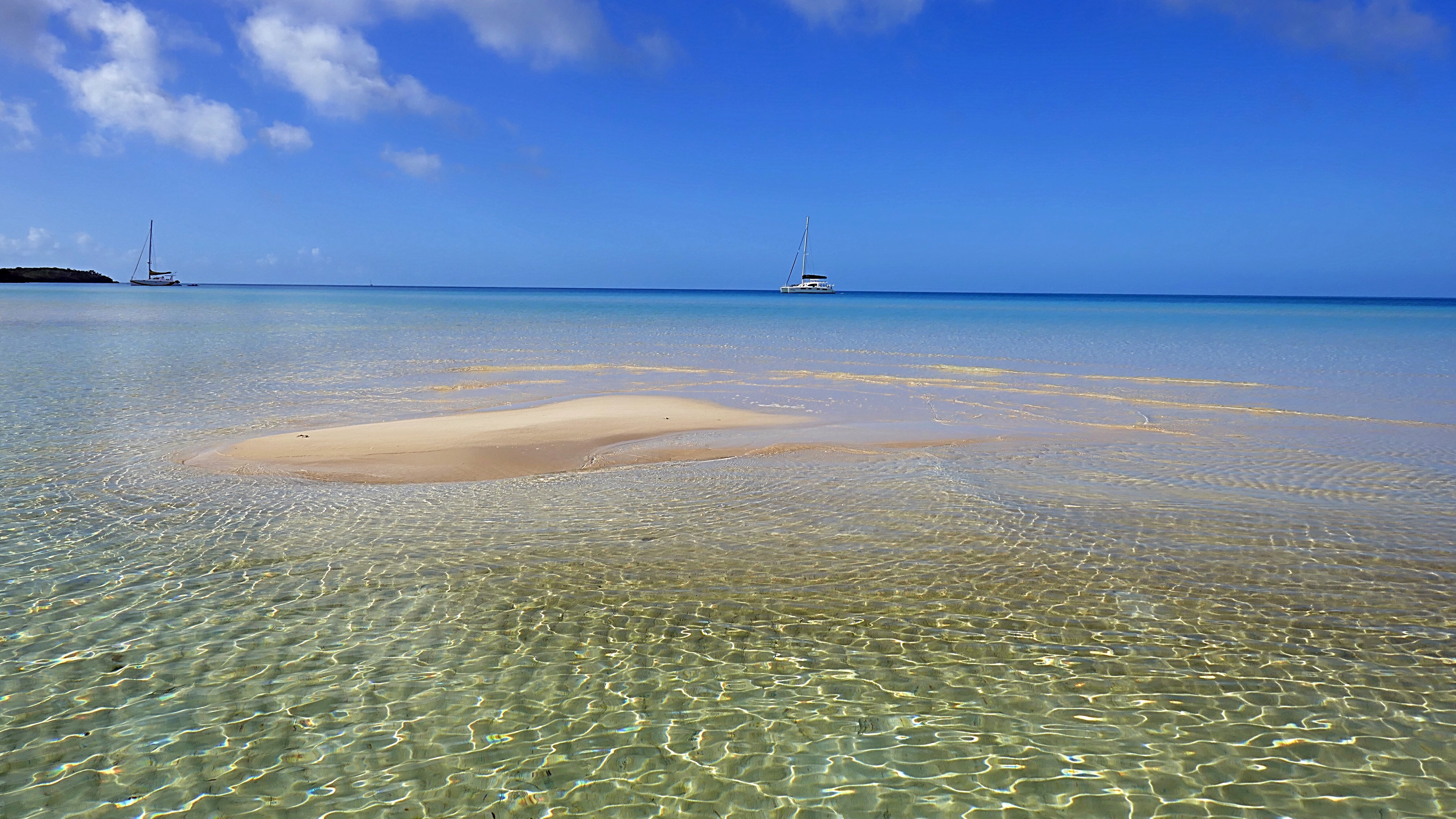 BF2E3F38-EDD6-4EA1-9805-106142405057