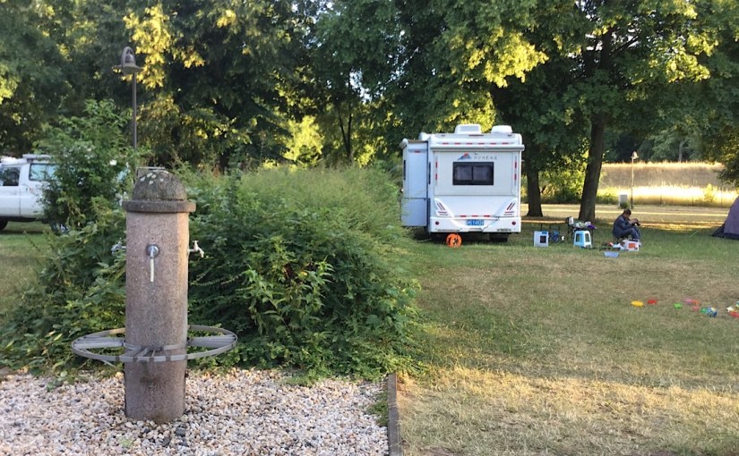 Camping-Nachbarn