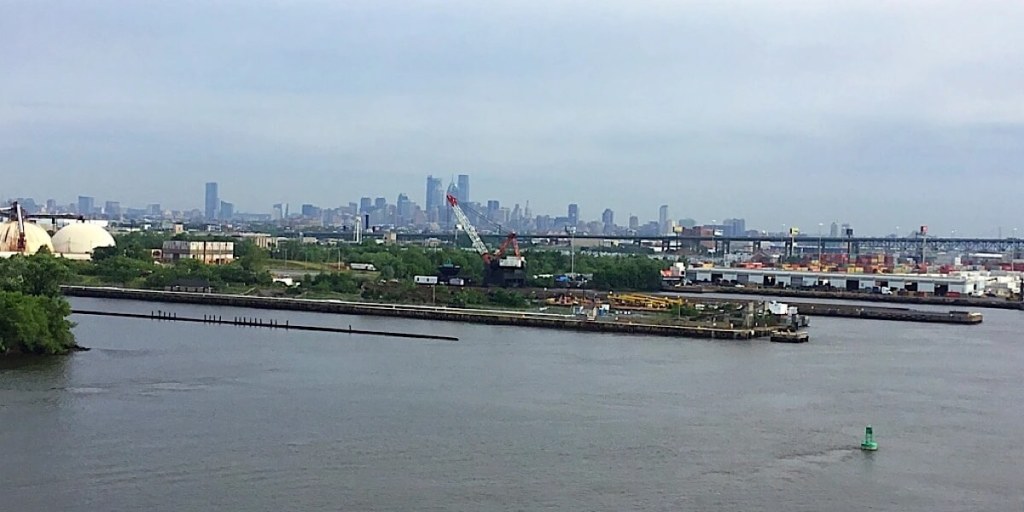 Als Passagier auf einem Frachtschiff unterwegs