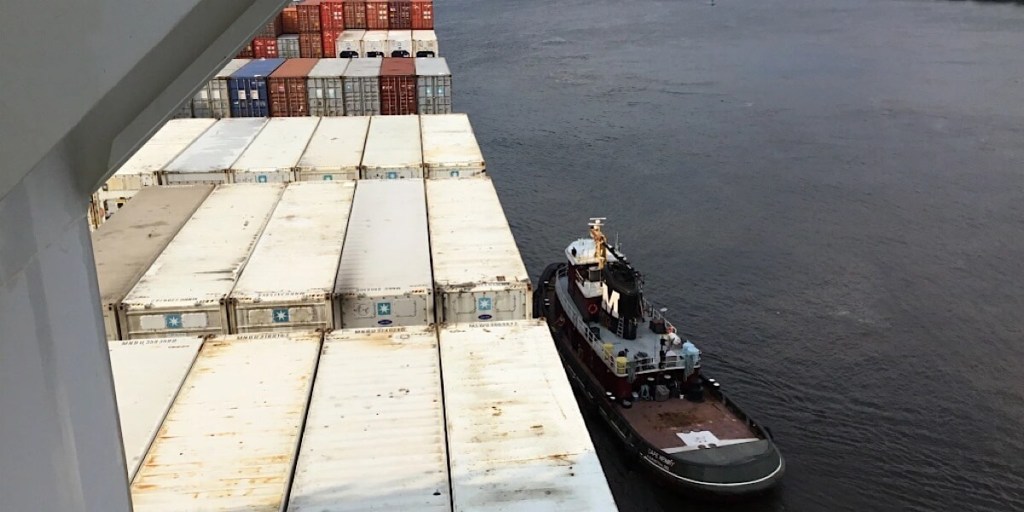 Als Passagier auf einem Frachtschiff unterwegs